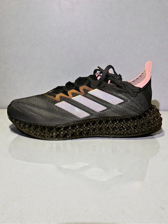 adidas Shoes - Adidas Women’s Black & Pink 4DFWD “Carbon Preloved Crimson Pink Spark Run’n shoe
